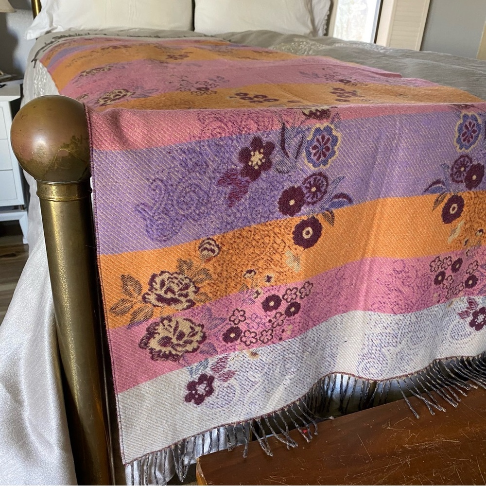 🌻 Cashmere Touch Large Shawl Pink Purple Orange and Cream Flower Printed Pattern